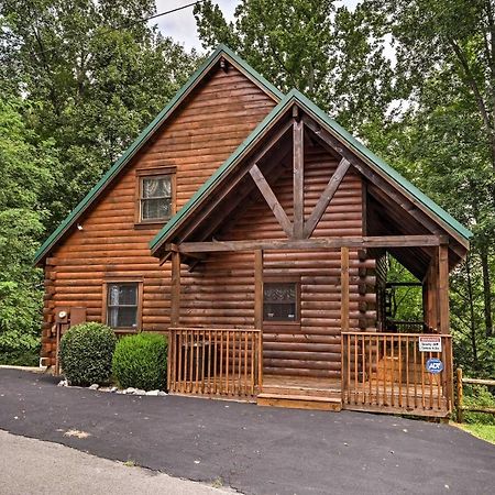 Willa Pigeon Forge Cabin With Hot Tub, Grill And Pool Table! Sevierville Zewnętrze zdjęcie