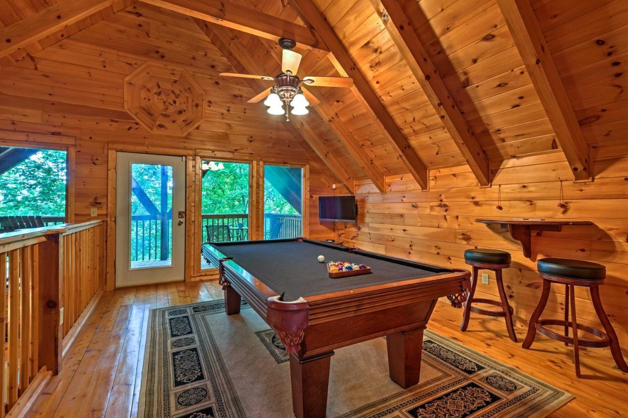 Willa Pigeon Forge Cabin With Hot Tub, Grill And Pool Table! Sevierville Zewnętrze zdjęcie