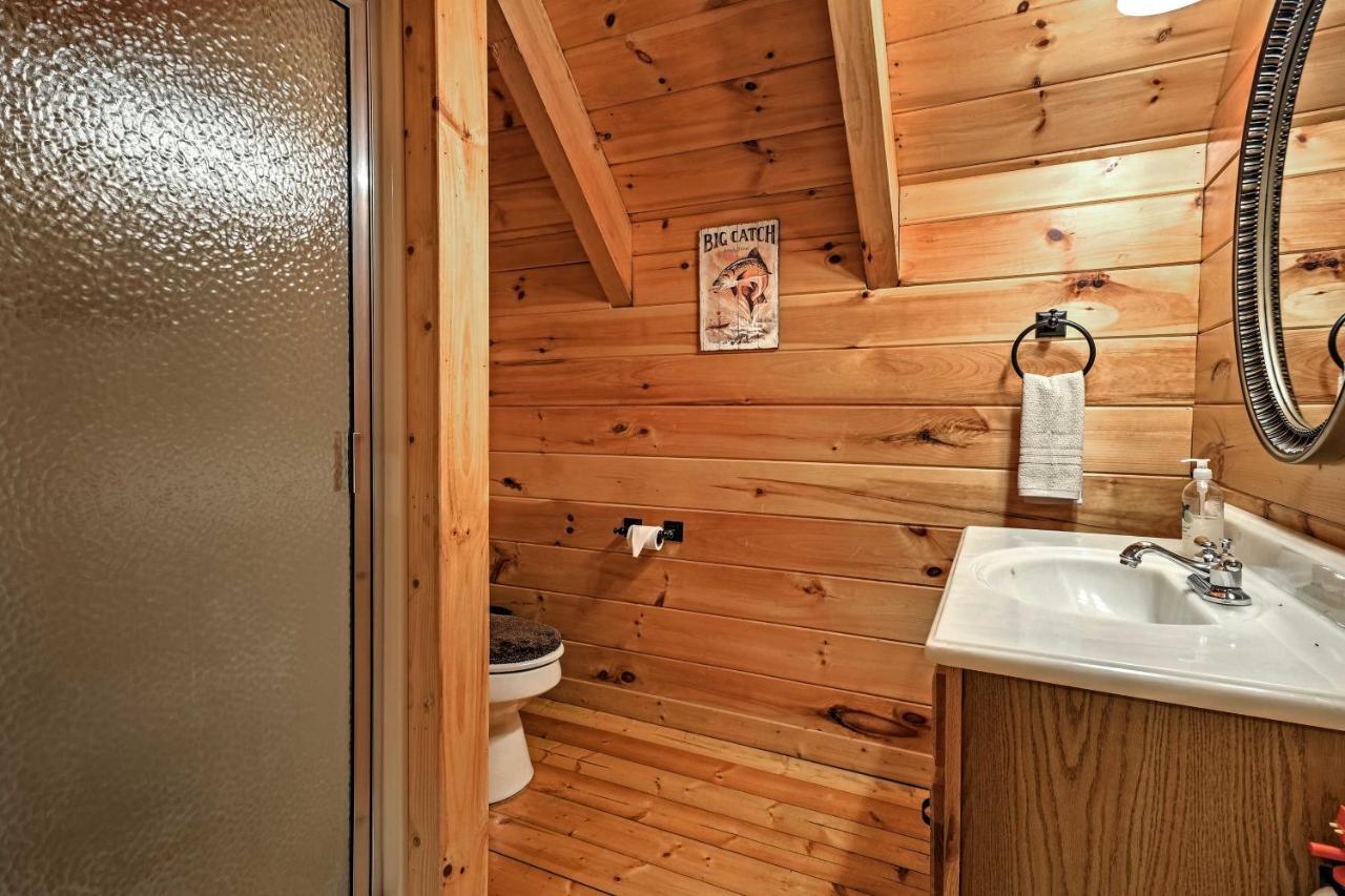 Willa Pigeon Forge Cabin With Hot Tub, Grill And Pool Table! Sevierville Zewnętrze zdjęcie